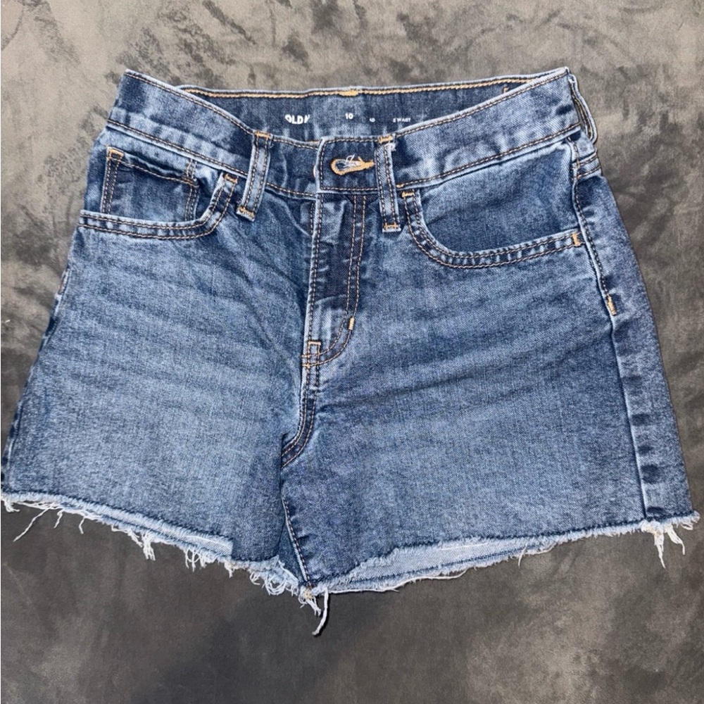 Old Navy cutoff jeans shorts